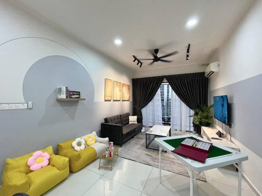 Country Garden Danga Bay Amberside Apartment
