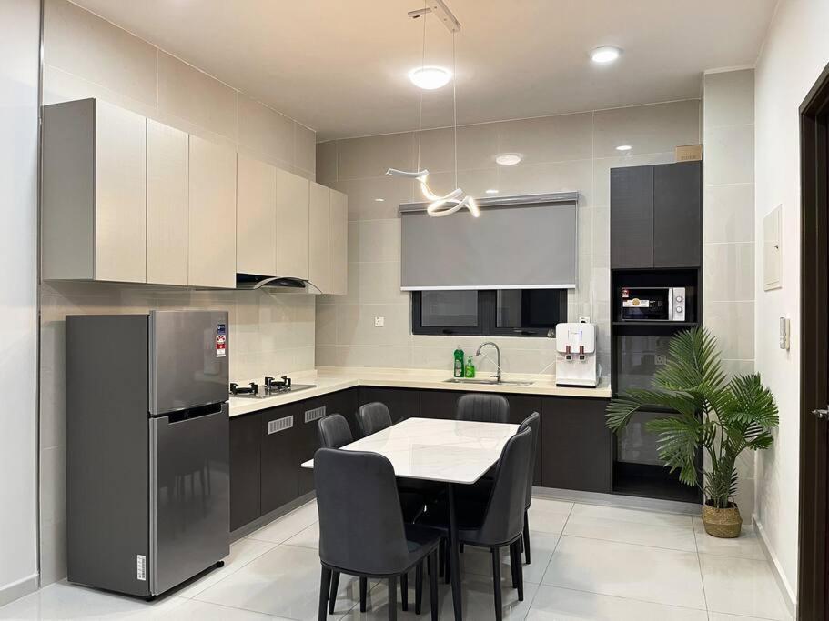 Apartment Country Garden Danga Bay Amberside *