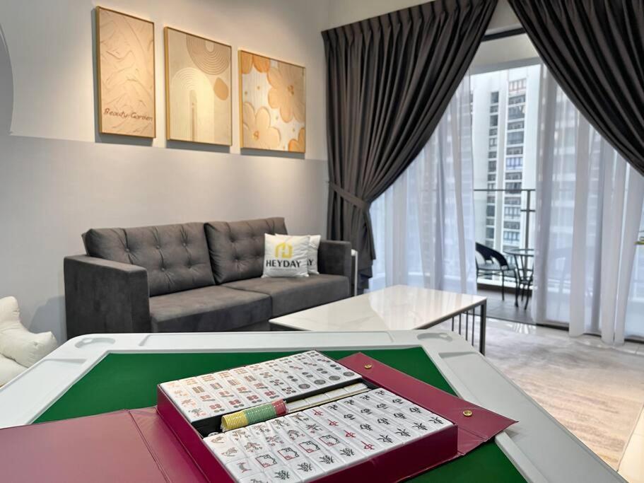 Apartment Country Garden Danga Bay Amberside *